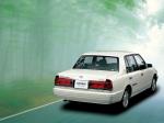 Toyota Crown Sedan 2001 года